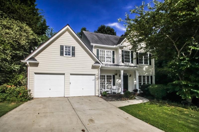 215 Forest Trace - Photo 1