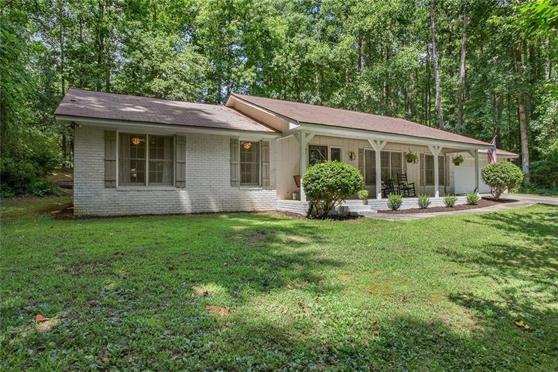 865 Sycamore Drive - Photo 1