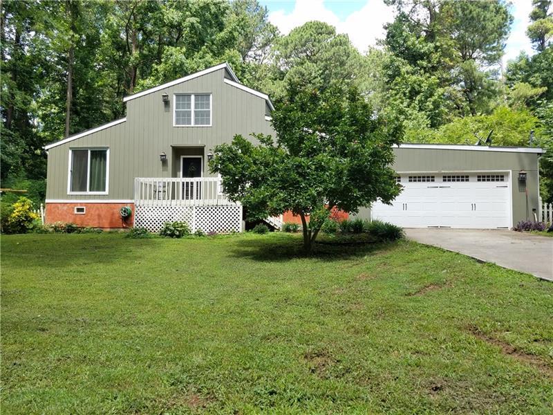 2911 Cardinal Lake Drive - Photo 1
