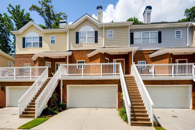 7 Elan Court - Photo 1