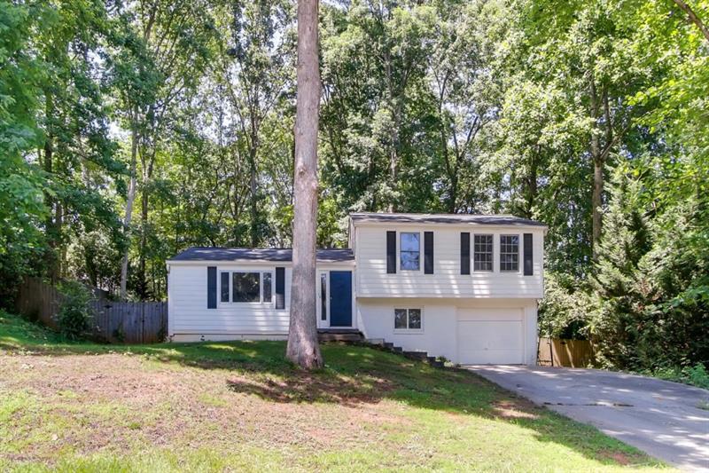 3451 Valley View Drive - Photo 1