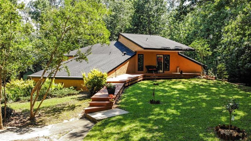135 Devilla Trace - Photo 1