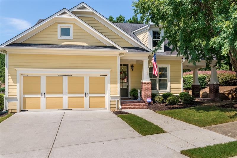 100 Chestnut Drive - Photo 1