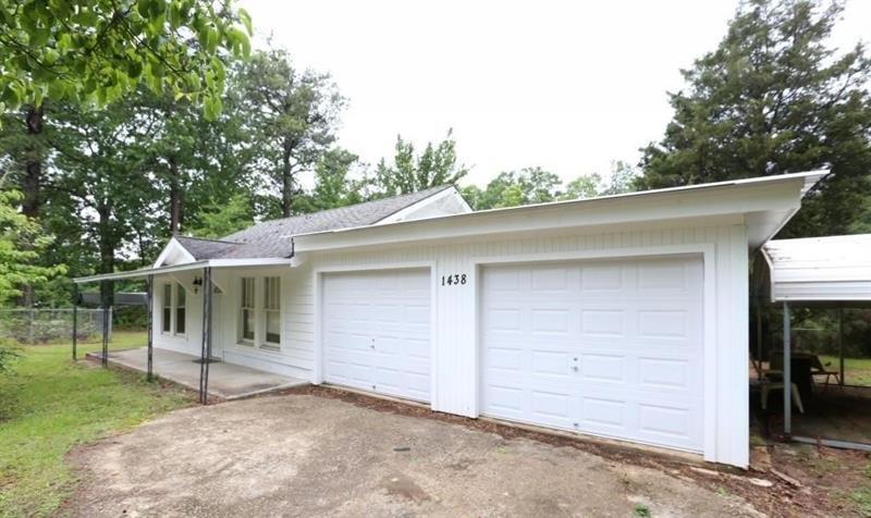 1438 Hwy 3 - Photo 1