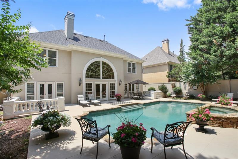 1195 Greatwood Manor - Photo 1