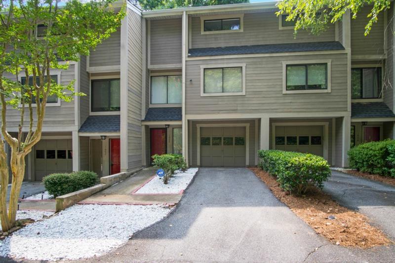 1664 Ironwood Road - Photo 1