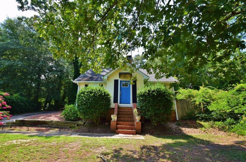 155 Mountain View Road - Photo 1
