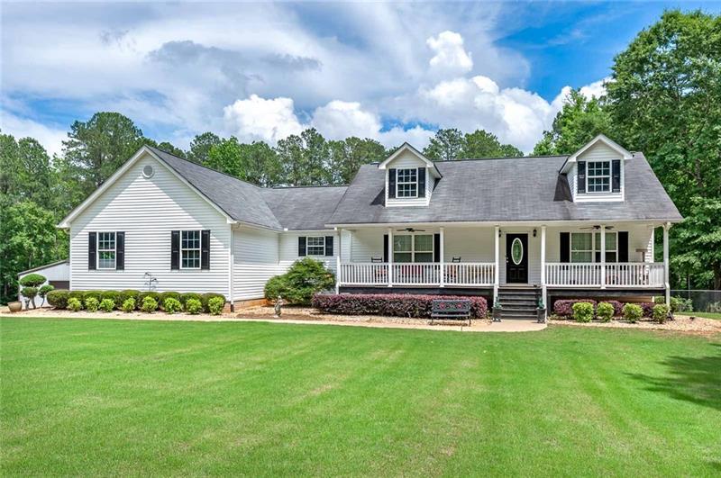 319 Parker Rd - Photo 1