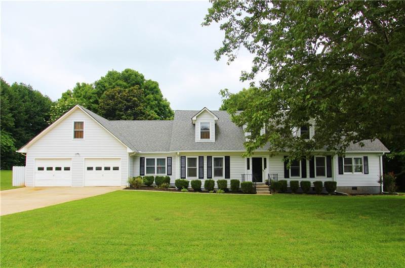261 Cloudland Road - Photo 1