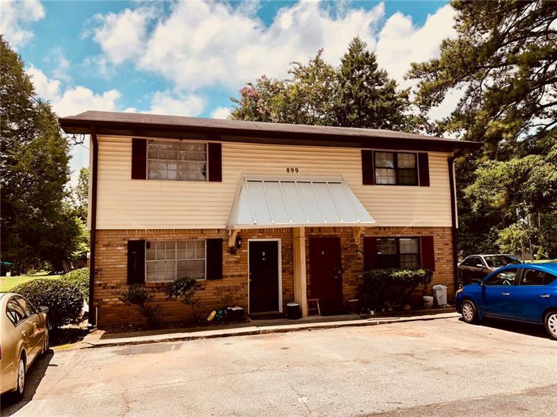 899 Six Oaks Circle - Photo 1