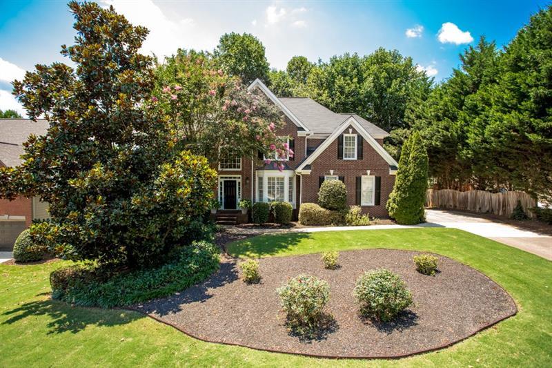 4060 Montgrove Glen - Photo 1