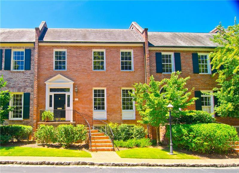 208 Townsend Place - Photo 1