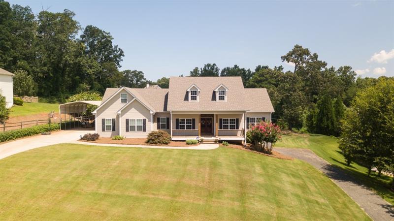 228 Woodland Circle - Photo 1
