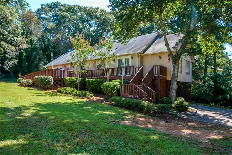 3581 Thompson Bend - Photo 1