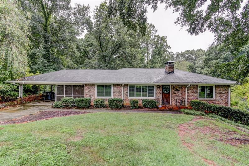 145 Hillcrest Drive - Photo 1