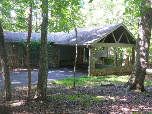 196 Petit Ridge Drive - Photo 1