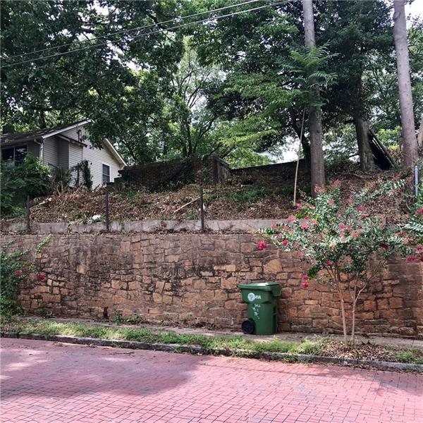 955 Martin Street - Photo 1