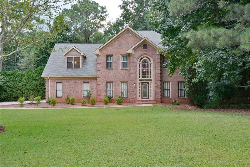 1827 Colonial South Drive - Photo 1