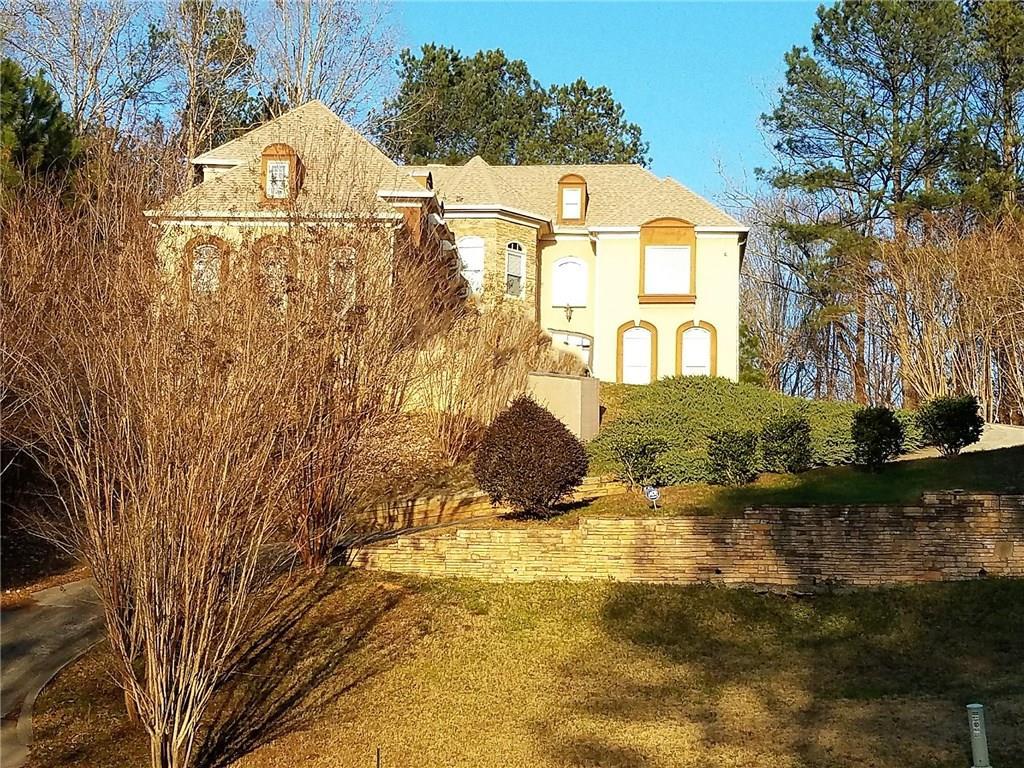 405 Carondelett Cove - Photo 1