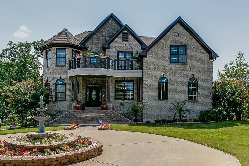461 Saddle Ridge Drive - Photo 1