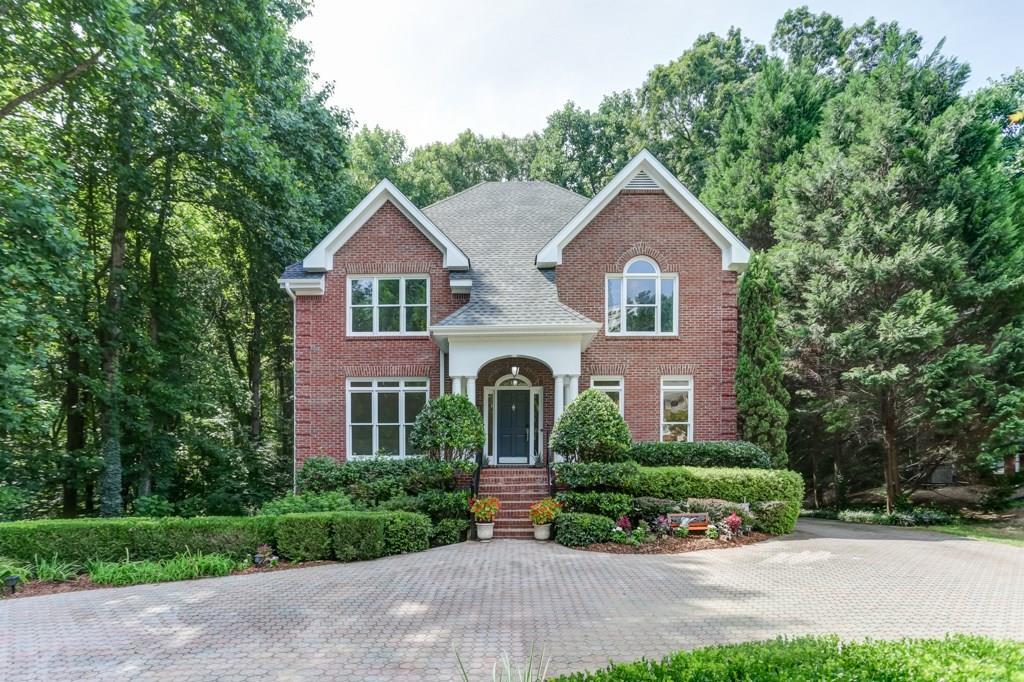225 Sheridan Point Lane - Photo 1