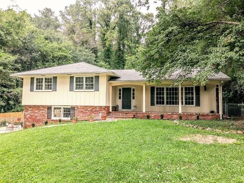 11 Mitchell Circle - Photo 1