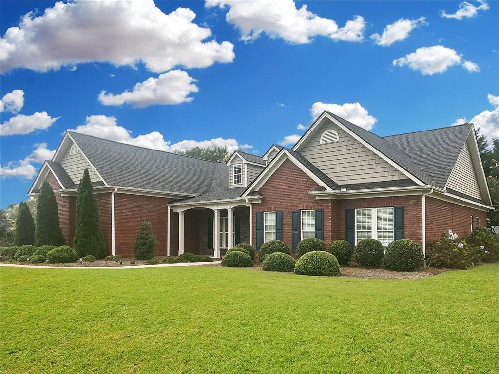 2001 Jefferson Hall Dr - Photo 1
