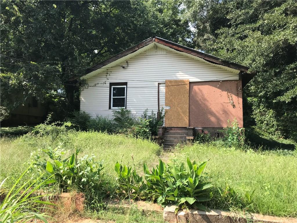 200 Claire Drive - Photo 1