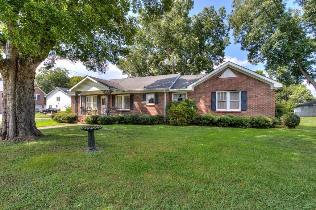601 11th Street - Photo 1