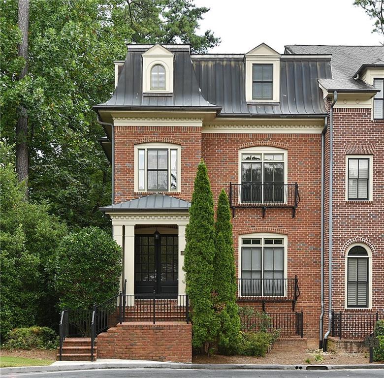 3127 Lenox Road - Photo 1
