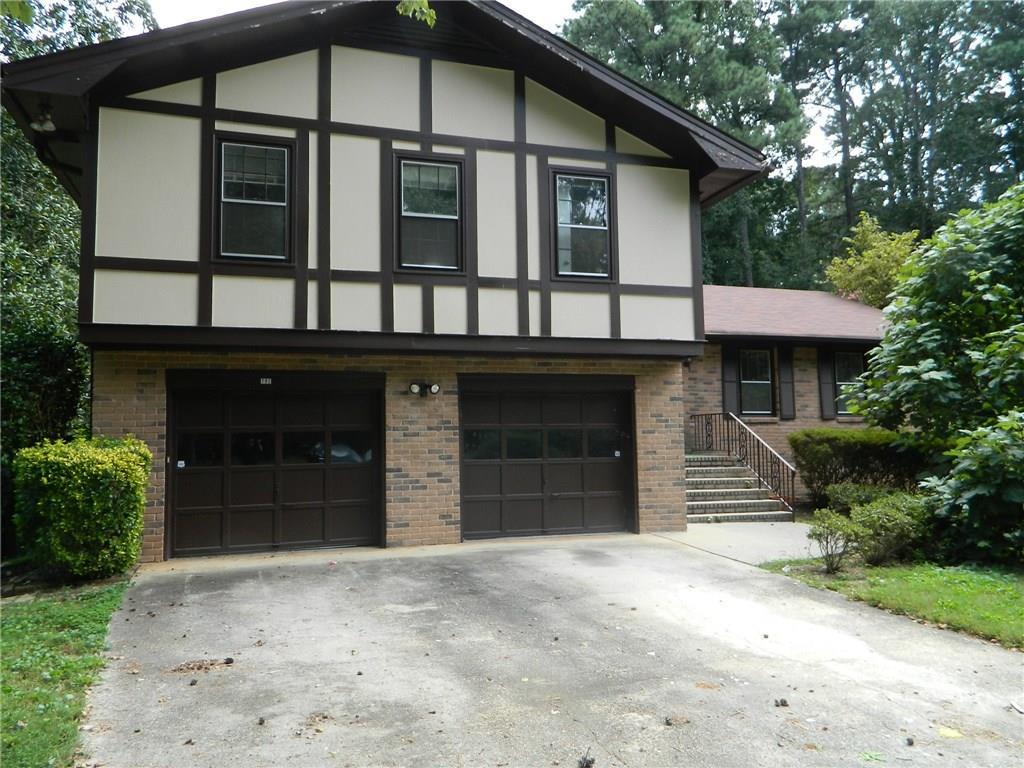 792 Mountainbrooke Circle - Photo 1