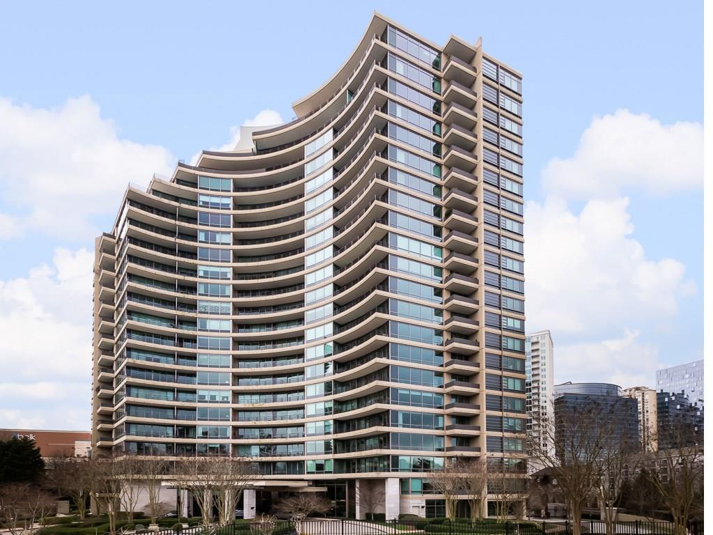 700 Park Regency Place - Photo 1