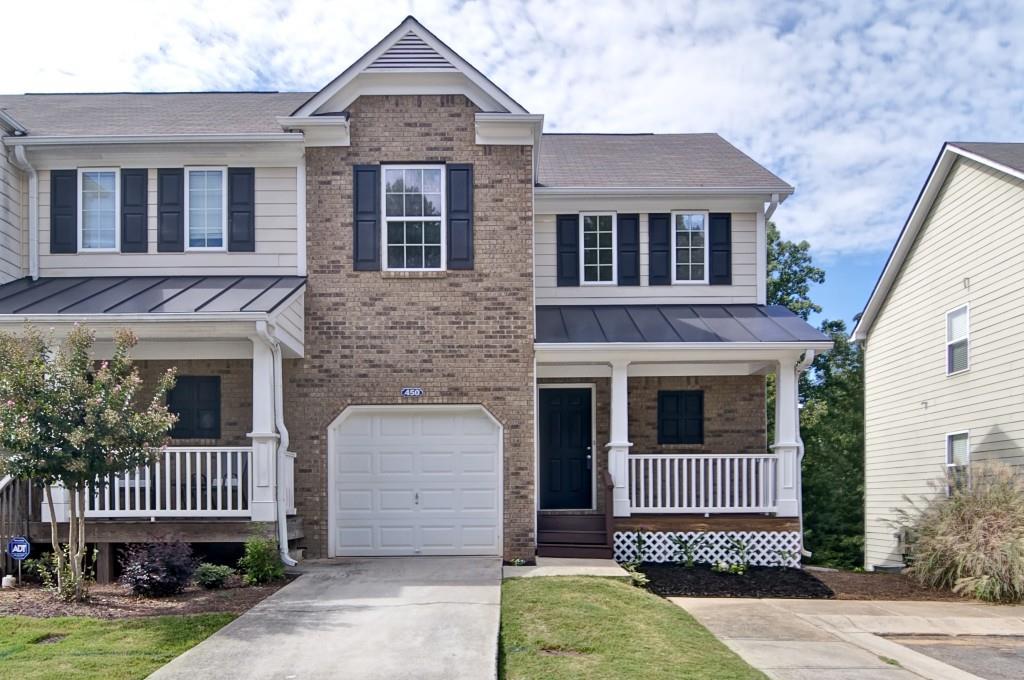 450 Colonial Walk - Photo 1