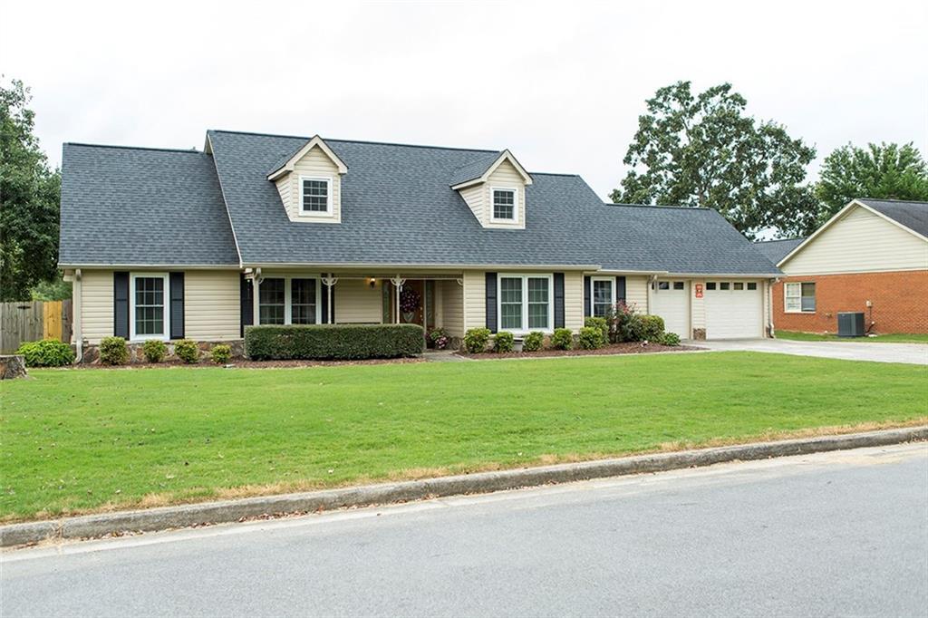 21 Bent Oak Trail - Photo 1