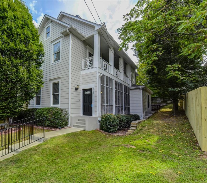 601 Irwin Street - Photo 1
