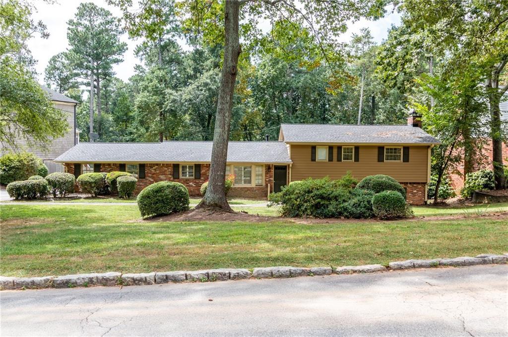 4690 Kings Down Road - Photo 1
