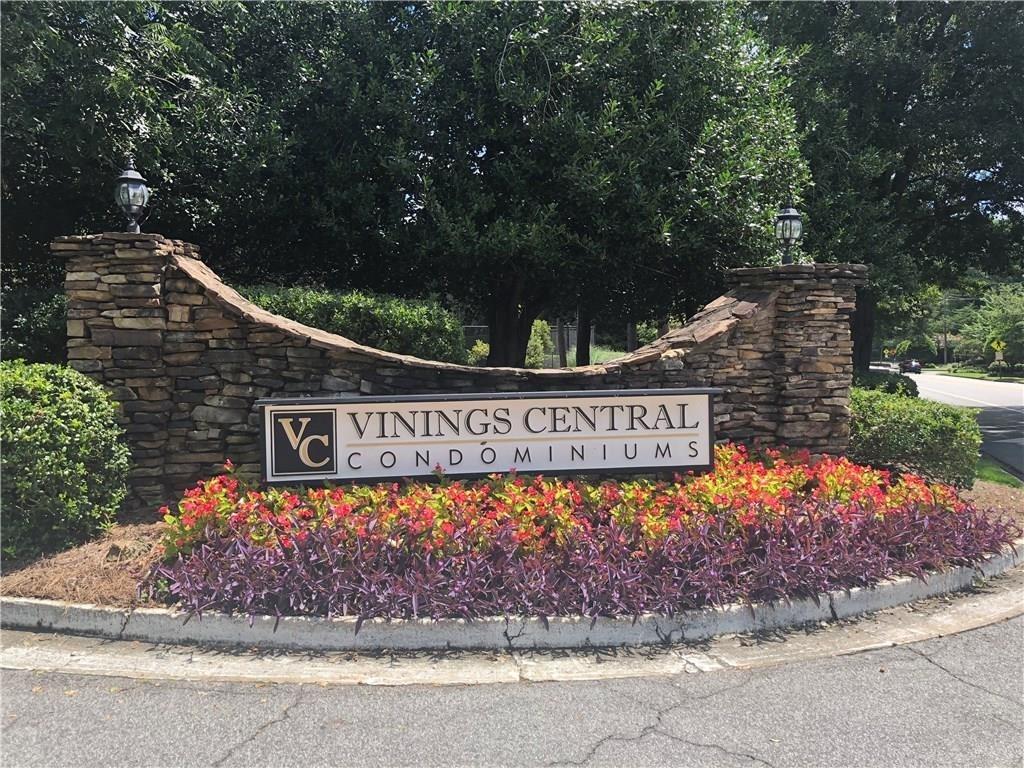 2660 Vinings Central Drive - Photo 1