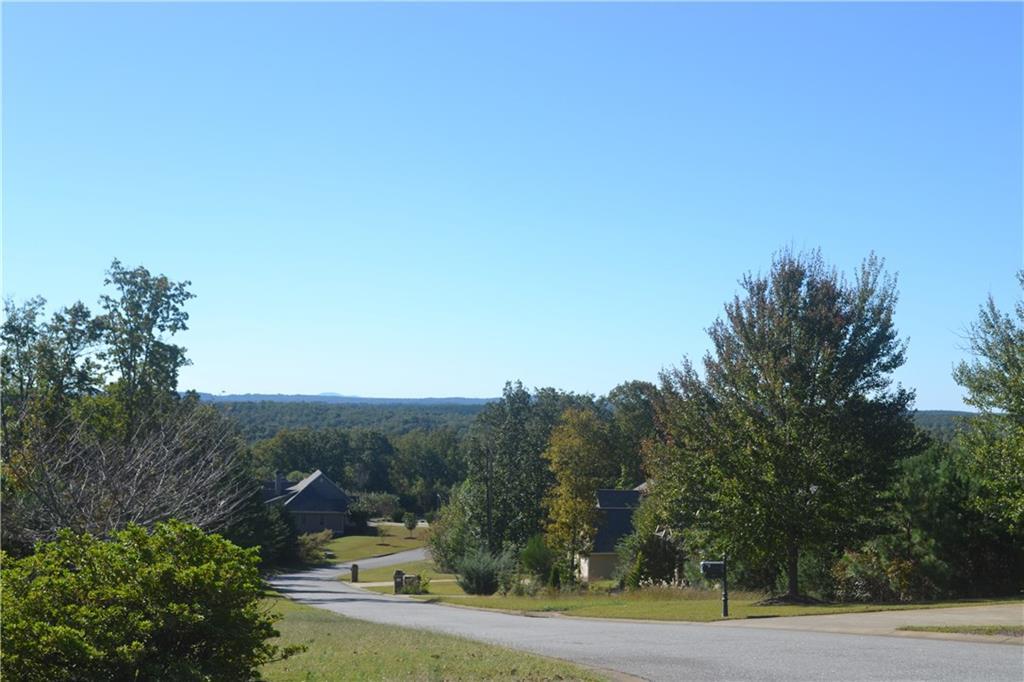 114 Windsor Way - Photo 1