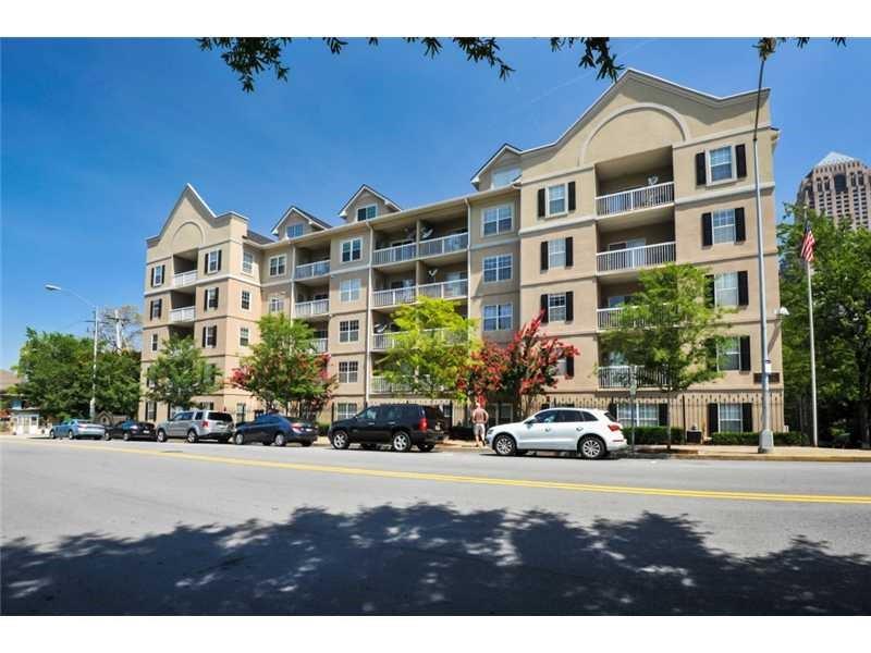 1075 Peachtree Walk - Photo 1