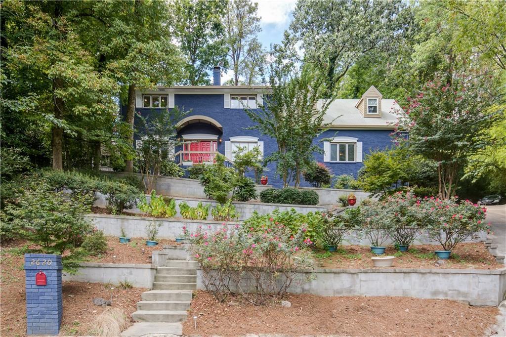 2620 Smoketree Way - Photo 1