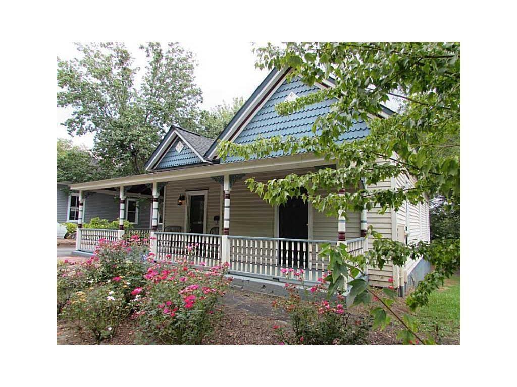 341 Lawrence Street - Photo 1