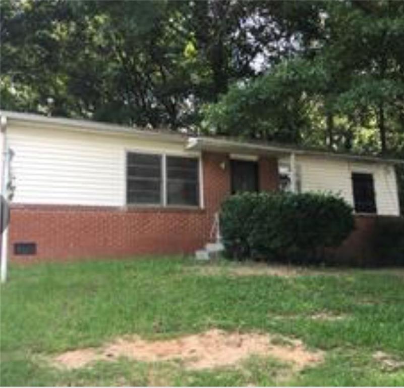 312 Fairburn Road - Photo 1