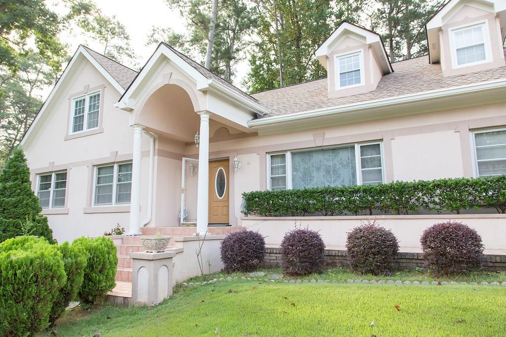 1401 Sheffield Drive - Photo 1
