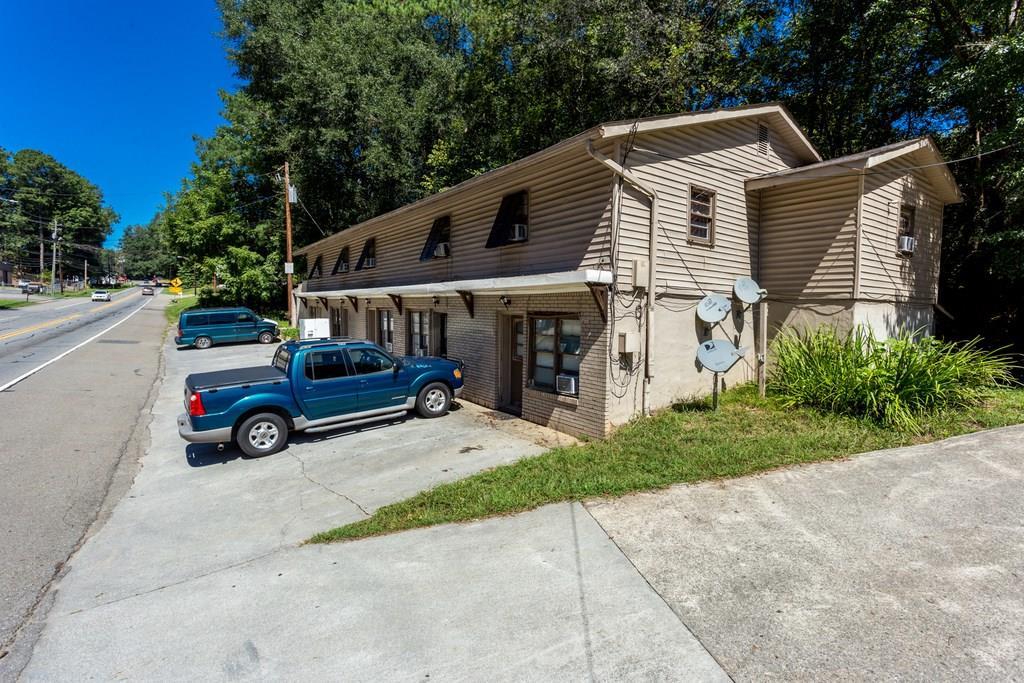 560 Waleska Road - Photo 1