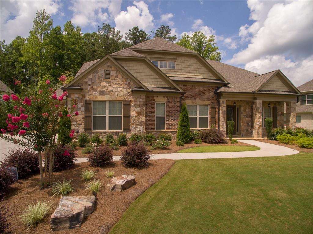 704 Creekside Bend - Photo 1