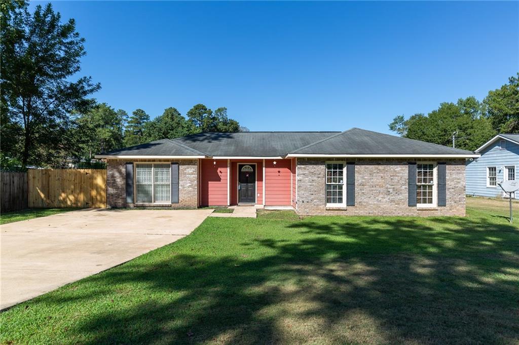 1315 Chalbena Avenue - Photo 1