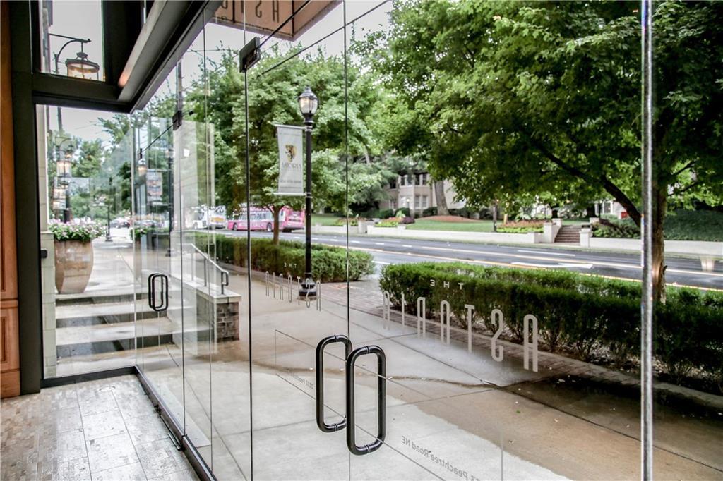2233 Peachtree Road - Photo 1