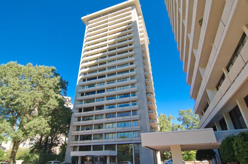 2575 Peachtree Road - Photo 1
