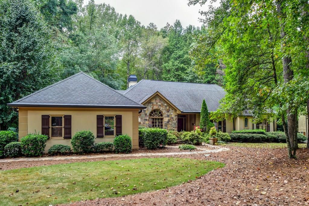 400 Errol Court - Photo 1