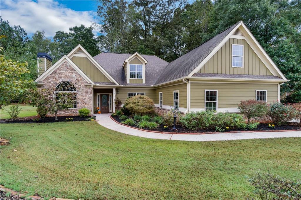 131 Alex Court - Photo 1